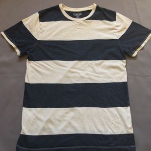 Old Navy Tee